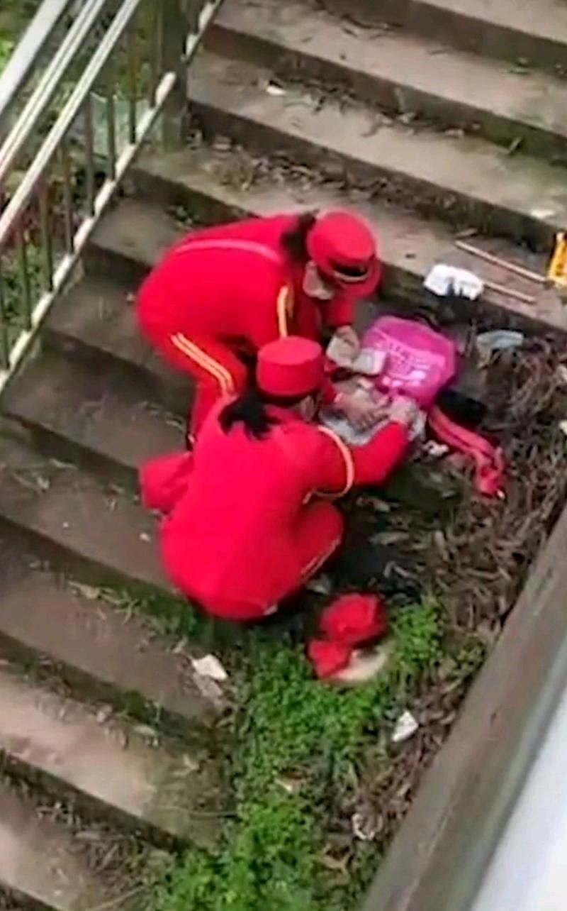澳门今晚开奖结果+开奖记录和大妈打鼓遭业主控诉与大妈敲锣打鼓