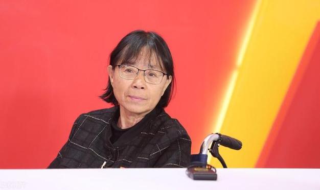 新澳今天晚上9点30一壬二癸和张桂梅的第15次送考与
